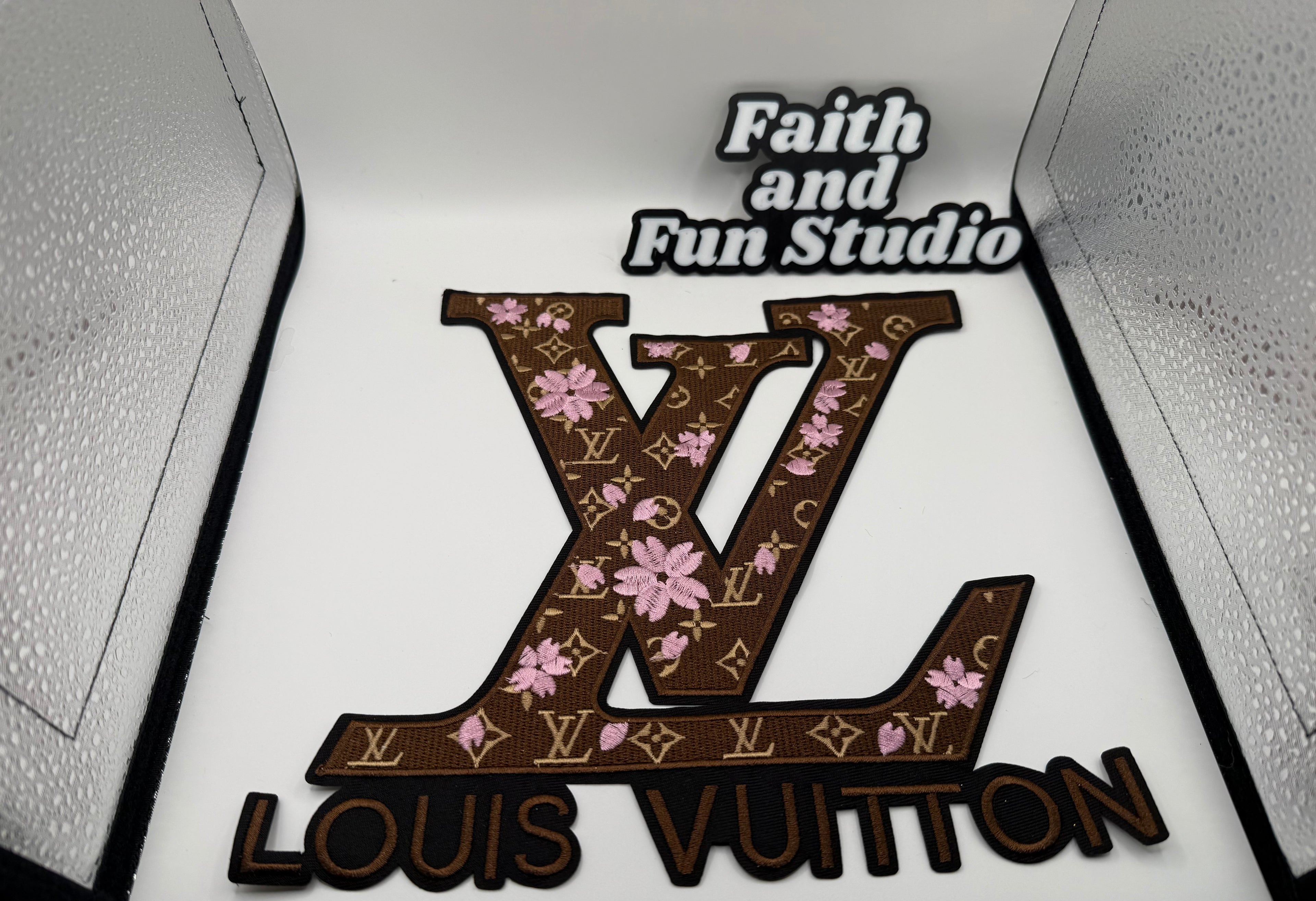 LV Inspired Med/Large